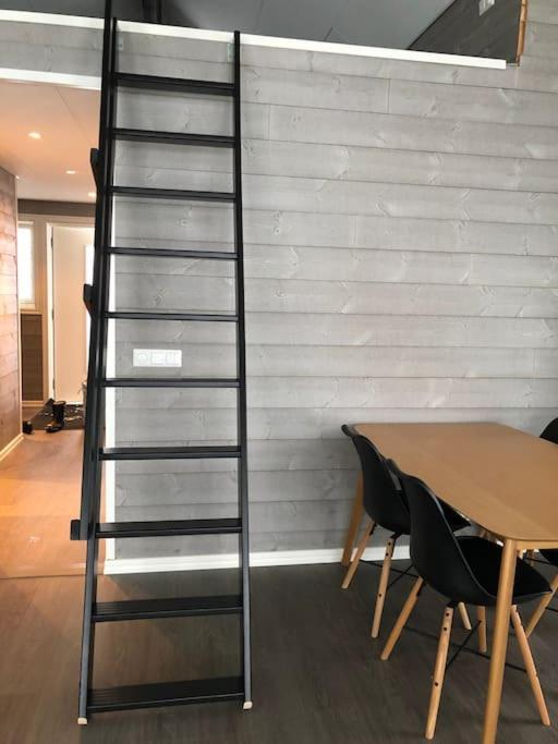 Östersund Lake House By Storsjoen מראה חיצוני תמונה